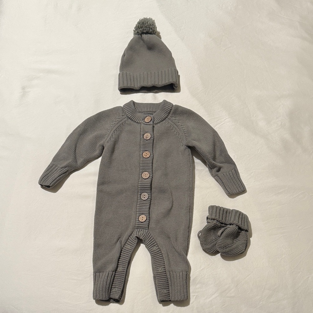 Caden Lane Grey Knit Footie Set with Pom Hat and Mittens